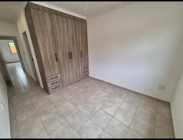 2 BEDROOM TOWNHOUSE FOR SALE IN BRACKENDOWNS